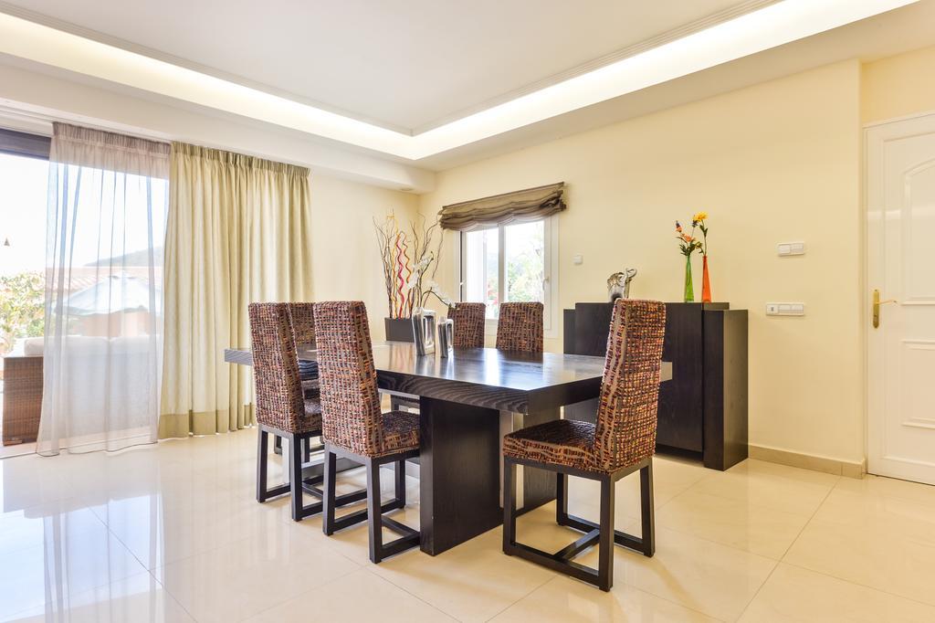 Villa Con Piscina Gigante Sant Francesc de s'Estany 部屋 写真