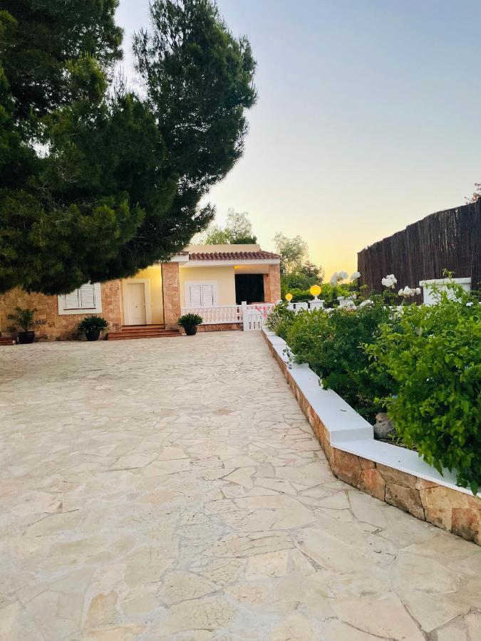 Villa Con Piscina Gigante Sant Francesc de s'Estany エクステリア 写真