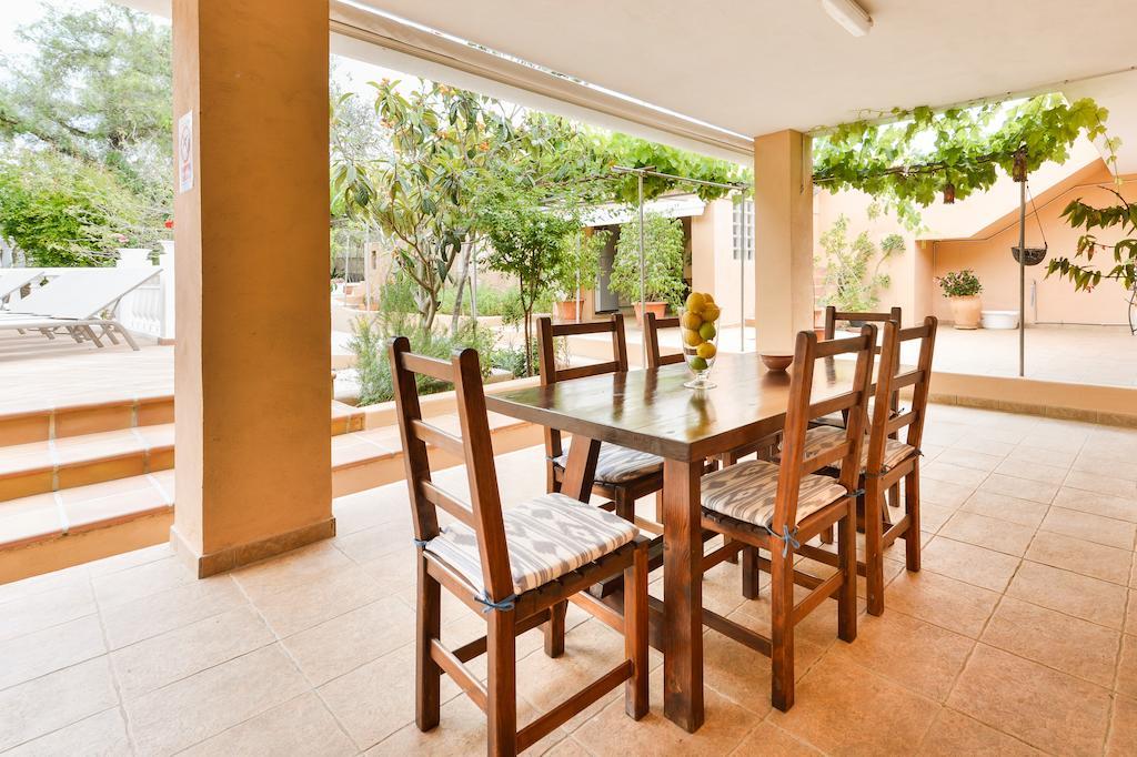 Villa Con Piscina Gigante Sant Francesc de s'Estany 部屋 写真