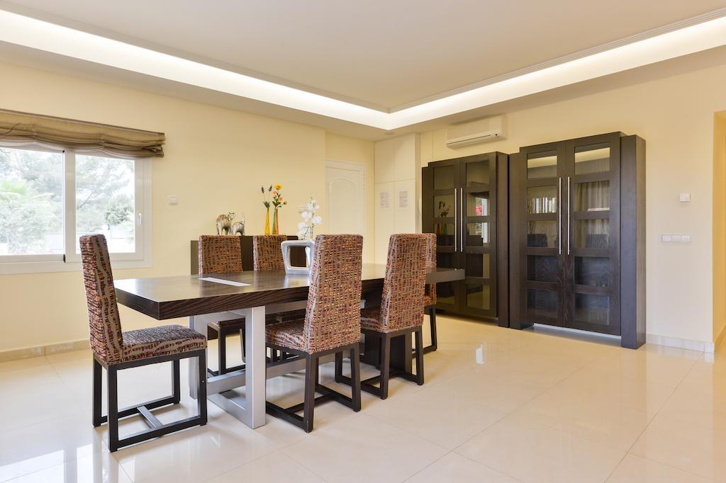 Villa Con Piscina Gigante Sant Francesc de s'Estany 部屋 写真